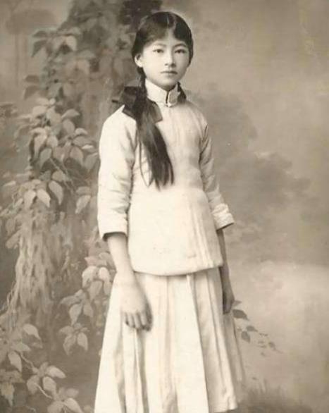 四、“才華與美貌并存”林徽因.jpg