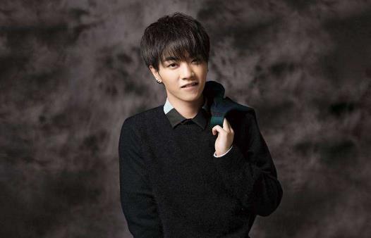 7、華晨宇.jpg