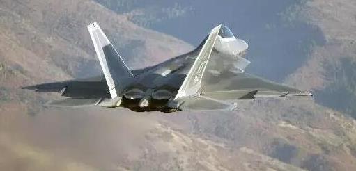 世界七大隱形戰(zhàn)斗機排行榜,中國殲-20隱形戰(zhàn)斗機機位列第二!