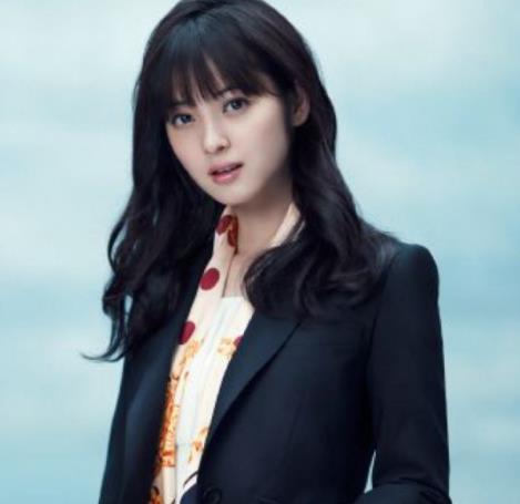 鼻子最好看的十大外國美女排行榜,凱瑟琳·澤塔-瓊斯排名第一