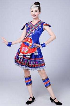 中國(guó)十大最美民族服飾排行榜,藏族服飾獨(dú)特又華麗