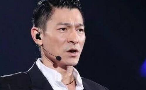 中國超一線明星排名,周潤發(fā)、成龍實(shí)至名歸