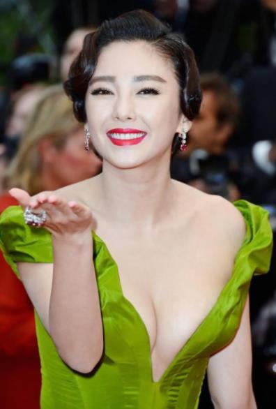 中國十大乳神排行榜,王李丹妮、樊玲都是爆乳