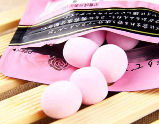 日本十大網(wǎng)紅零食排名,白色戀人白巧克力夾心餅干很火熱