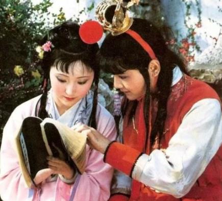 內(nèi)地經(jīng)典電視劇排行榜,紅樓夢(mèng)、我的團(tuán)長(zhǎng)我的團(tuán)評(píng)價(jià)都很高