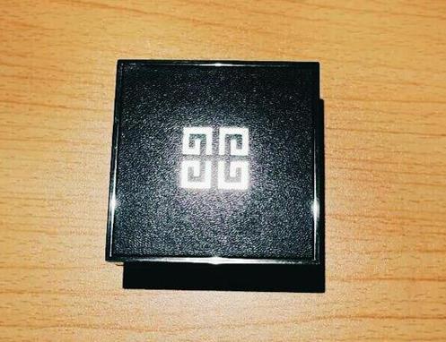 全球公認(rèn)最好用的10大氣墊排名,雅詩蘭黛持久無暇氣墊細(xì)膩順滑