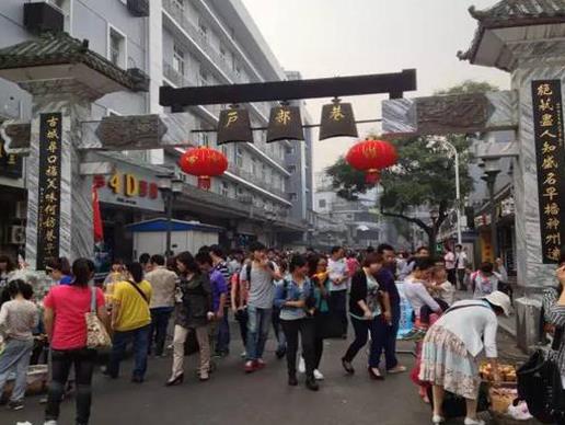武漢吃貨的三大圣地排名,戶部巷、江漢路都很出名