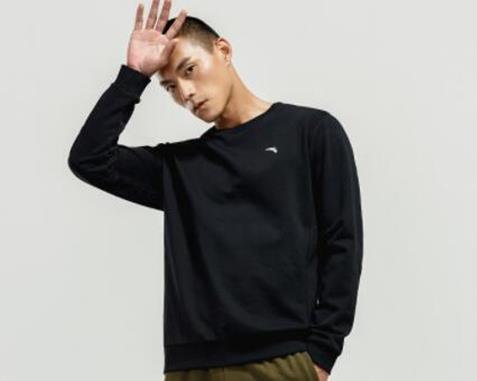 全球時(shí)尚運(yùn)動(dòng)衛(wèi)衣品牌排名,阿迪達(dá)斯運(yùn)動(dòng)衛(wèi)衣很受歡迎