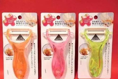 日本必購十大人氣商品排名,可撕式膠粘除塵器很實(shí)用