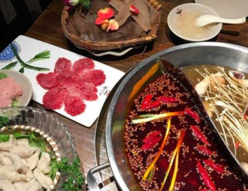 2019中國人氣的火鍋品牌排名,譚鴨血老火鍋、重慶崽兒火鍋發(fā)展好