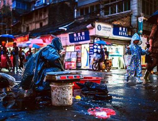 南昌必須去的小吃街排名,萬(wàn)達(dá)金街、蛤蟆街人氣都很旺