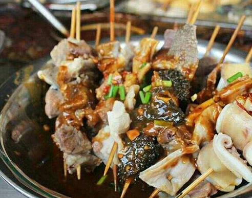 南寧十大特色美食餐廳,復(fù)記老友粉、舒記老友粉是網(wǎng)紅店