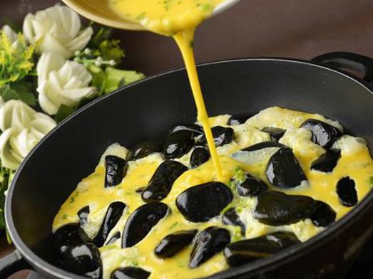 貴州十大特色菜排名,泡椒板筋、折耳根炒臘肉很有講究