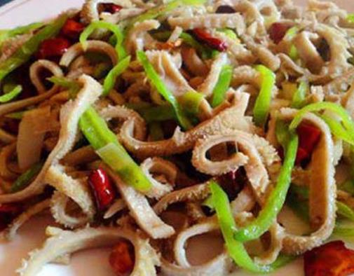 聊城十大小吃排名,熏雞是傳統(tǒng)美食,呱嗒有兩百年歷史