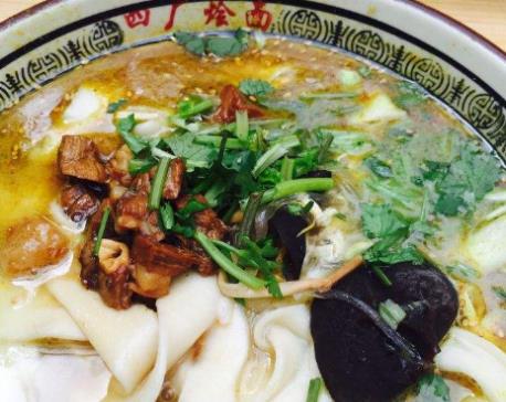鄭州燴面館排名,合計(jì)燴面稱為中華名小吃,蕭記燴面味道鮮美