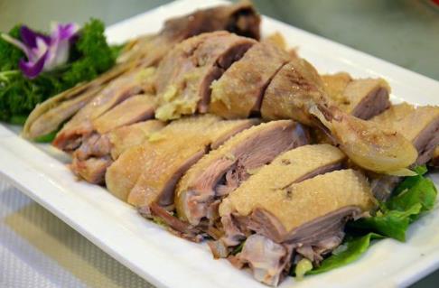 南京必吃十大美食排名,咸水鴨肥而不膩,小籠包很出名