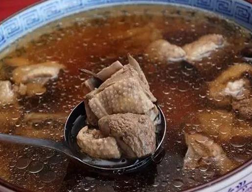 粵菜十大名菜排行榜,叉燒是傳統(tǒng)粵菜,釀豆腐十分鮮美