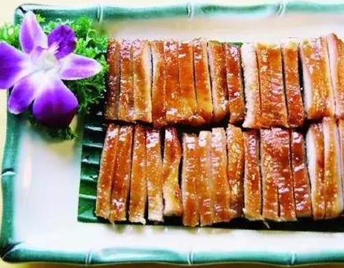 粵菜十大名菜排行榜,叉燒是傳統(tǒng)粵菜,釀豆腐十分鮮美