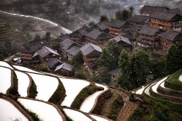 世界十大最美鄉(xiāng)村排行榜 世界上最美十大鄉(xiāng)村有多美 在哪個(gè)國(guó)家什么城市