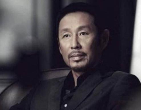 中國十大老戲骨男演員排名,李雪健曾是軍人,陳道明演技精湛