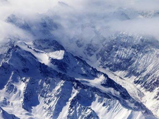 中國(guó)十大最美雪山排名,梅里雪山是藏傳佛教神山,岡仁波齊至高無(wú)上