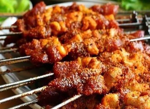 2020十大燒烤美食投資品牌,饞癮燒烤、烤勤獎(jiǎng)燒烤值得一試