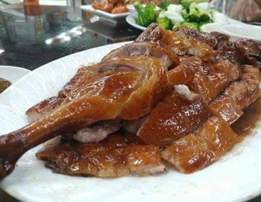 江門十大小吃快餐店排名,新會(huì)艇仔粥、八年老店?duì)钤喽际钦娌膶?shí)料