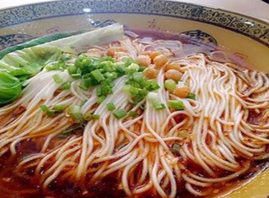 北海十大小吃店排行榜,僑港敉仔街是北海人童年的回憶、阿扁餃子很好吃