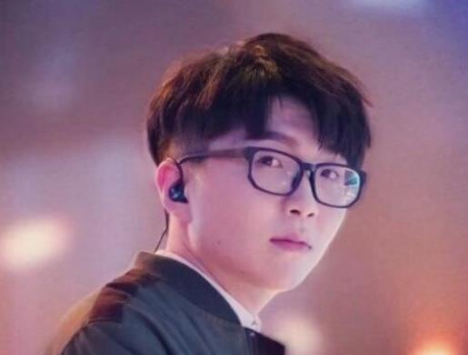 2021年度十大金曲排行榜,《愛(ài)你3000》《不虧不欠》深受聽(tīng)眾喜愛(ài)