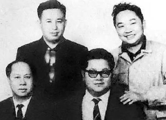 中國(guó)十大武俠小說(shuō)家排行榜,金庸是“香港四大才子”之一、古龍很有名
