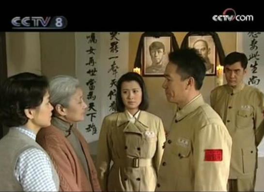 中國十大經(jīng)典諜戰(zhàn)劇排名,無悔追蹤可觀可感、潛伏是民國題材諜戰(zhàn)劇