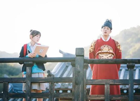 韓國十大最好看的穿越劇,火星生活、九回時(shí)間旅行非常爆火
