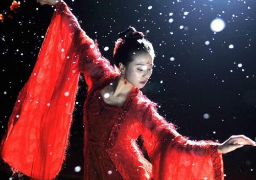 女人必看的七部電視劇,甄嬛傳榮獲諸多獎(jiǎng)項(xiàng)、如懿傳劇情經(jīng)典