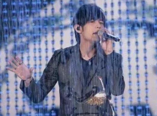 周杰倫十大古風歌曲排名,《青花瓷》有意境、《東風破》動人心魄