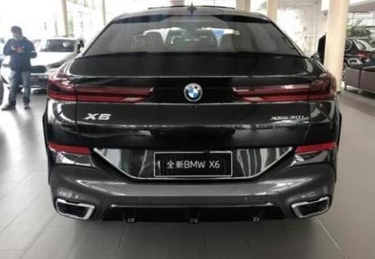 十款內(nèi)飾最好看的車(chē),凱美瑞大氣時(shí)尚、攬勝星脈很有代表性