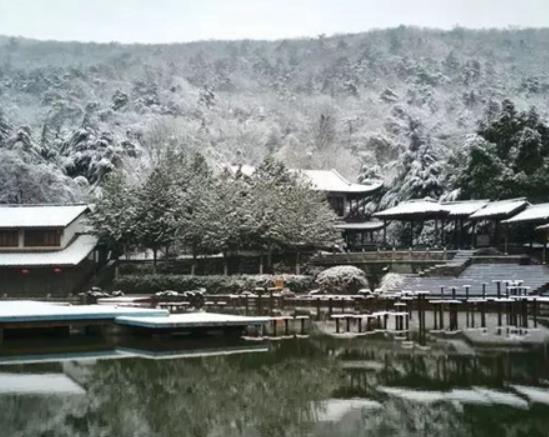 南京十大賞雪勝地排行榜,夫子廟古色古香、紫金山雪景別有一番風(fēng)味