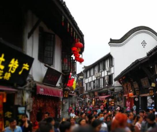 十大重慶旅游必去景點(diǎn),酉陽桃花源旅游景區(qū)、長江三峽風(fēng)景名勝區(qū)風(fēng)景優(yōu)美