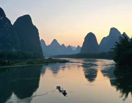 廣西旅游必去十大景點(diǎn)排名,桂林山水甲天下、漓江被稱為百里畫廊