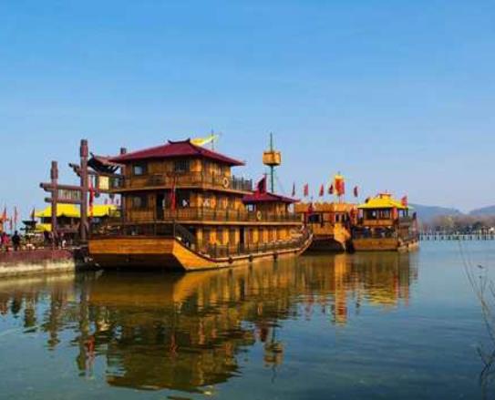 江蘇旅游必去的十大景點排名,蘇州園林、夫子廟秦淮風光帶景區(qū)非常迷人