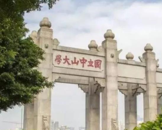 中國十大名校排行榜,清華大學(xué)師資力量強(qiáng)、北京大學(xué)含金量極高