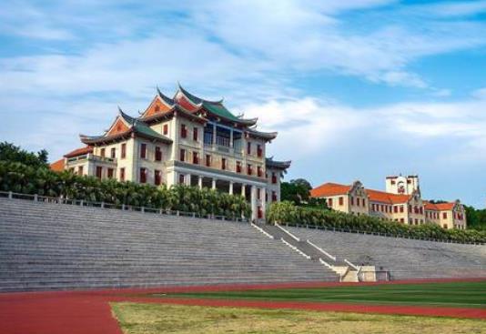 福建十大最好大學(xué),廈門大學(xué)知名度高、福州大學(xué)師資力量雄厚