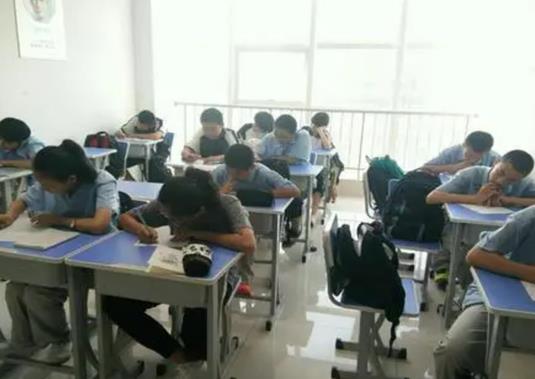 西昌市十大教育培訓(xùn)機(jī)構(gòu),一品教育、瑞銘教育培訓(xùn)中心提高學(xué)習(xí)率