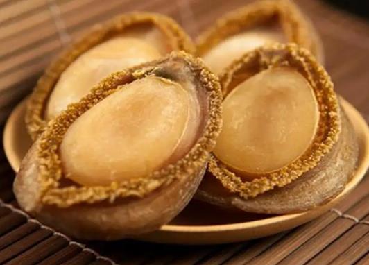 世界上最貴的鮑魚排名,日本網(wǎng)鮑品質(zhì)較好、吉品鮑體型小巧