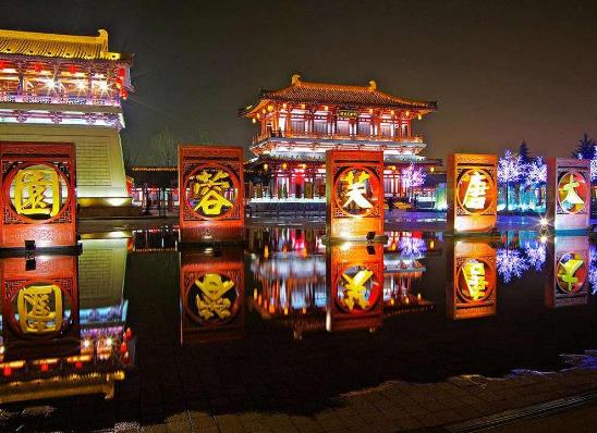 陜西省西安市十大旅游景點(diǎn)排行榜 西安有什么好玩的地方