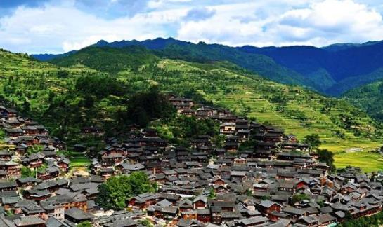愛(ài)爾蘭凱里郡十大旅游排行 加勒魯斯小教堂是一個(gè)早期基督教教堂