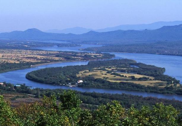 全國十大免費旅游景點排行 湖南鳳凰古城為典型的少數(shù)民族聚居區(qū)