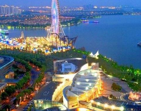 全國十大免費旅游景點排行 湖南鳳凰古城為典型的少數(shù)民族聚居區(qū)