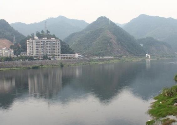 值得和爸媽旅游的十大景點(diǎn)排行 云南大理美得不經(jīng)意卻沁人心脾