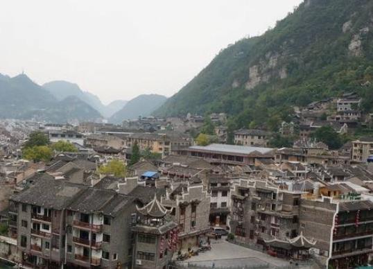 全國十大免費旅游景點排行 湖南鳳凰古城為典型的少數(shù)民族聚居區(qū)