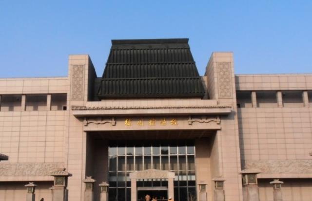 世界十大老式博物館旅游排行 老式服裝收藏館收藏了19世紀(jì)的服裝